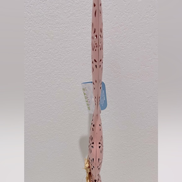 Easter Pink 18” Metal Bunny Rabbit Figurine Home Decoration Floral Design - Picture 5 of 6